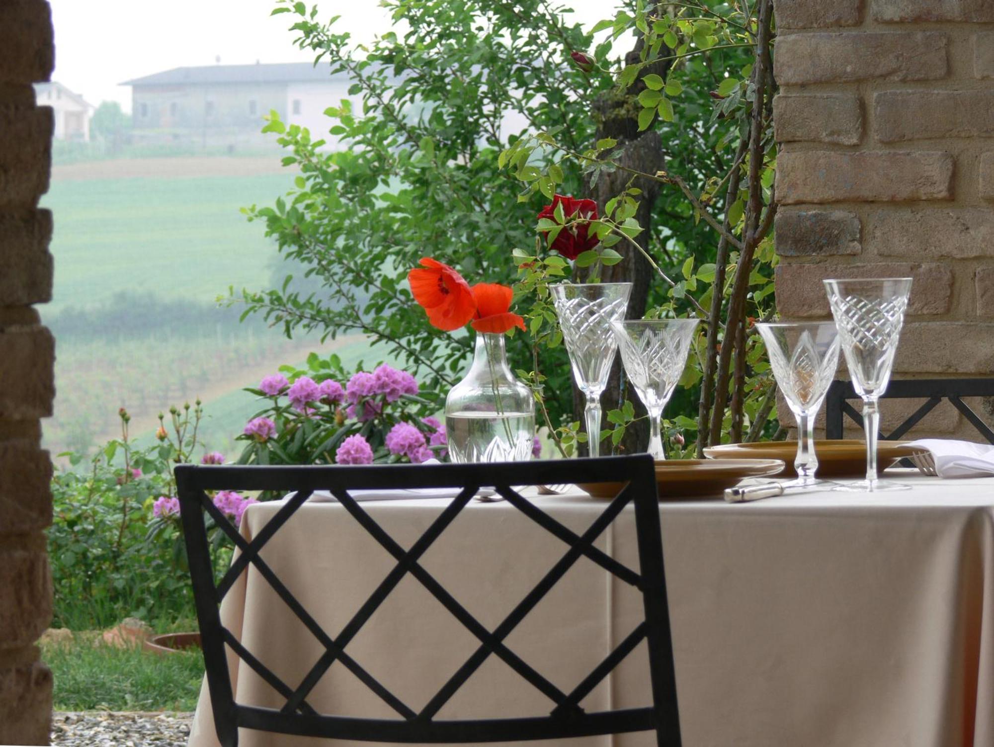 Casa Isabella Pension Vaglio Serra Buitenkant foto